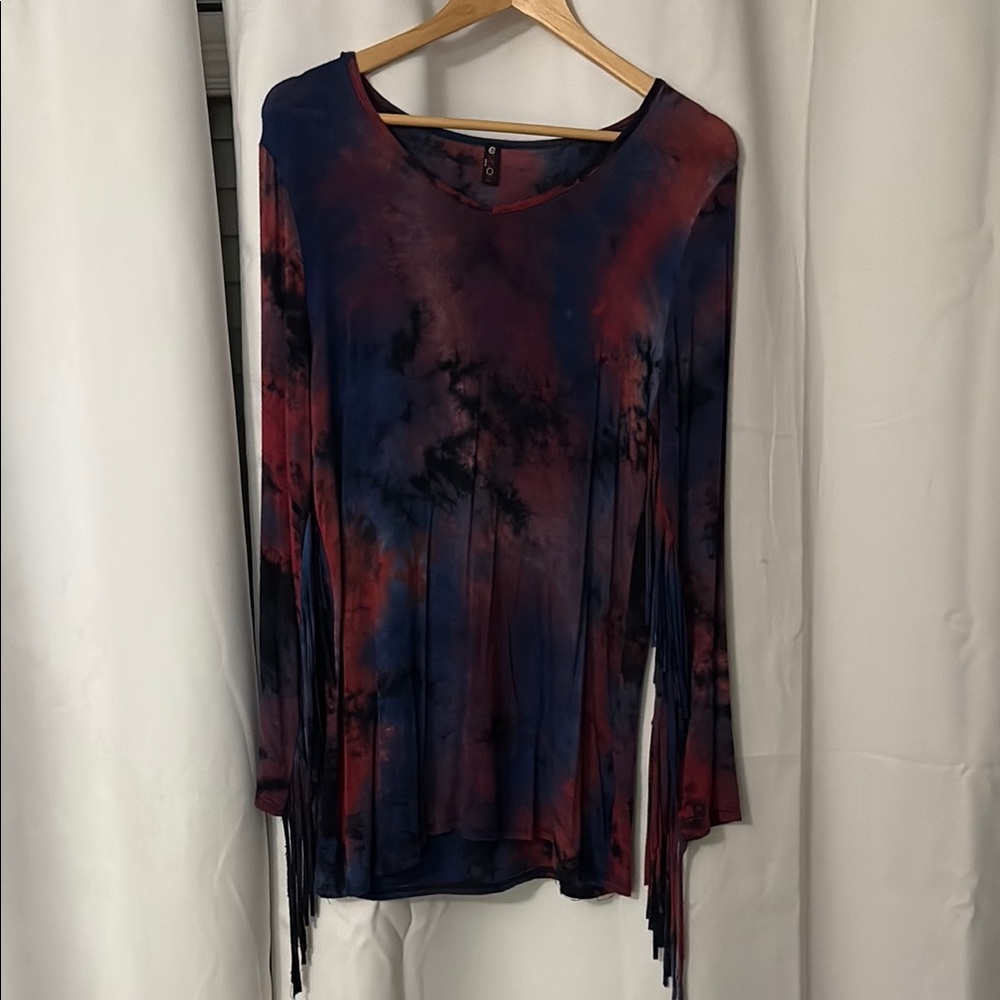Blue and Red Long Sleeve Tunic Top